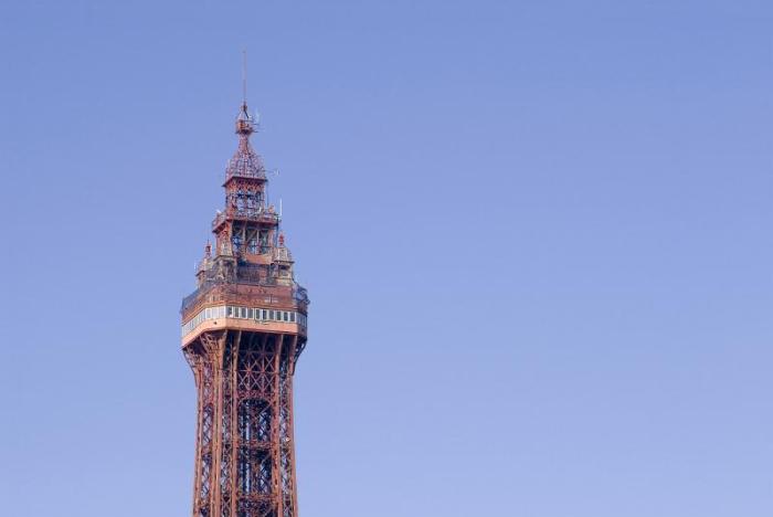 Free Stock photo of blackpool tower | Photoeverywhere Top rated hair transplant surgeons in Turkey